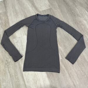 Lululemon Swiftly Tech Long Sleeve Crew Tempo Stripe Black White Size 2